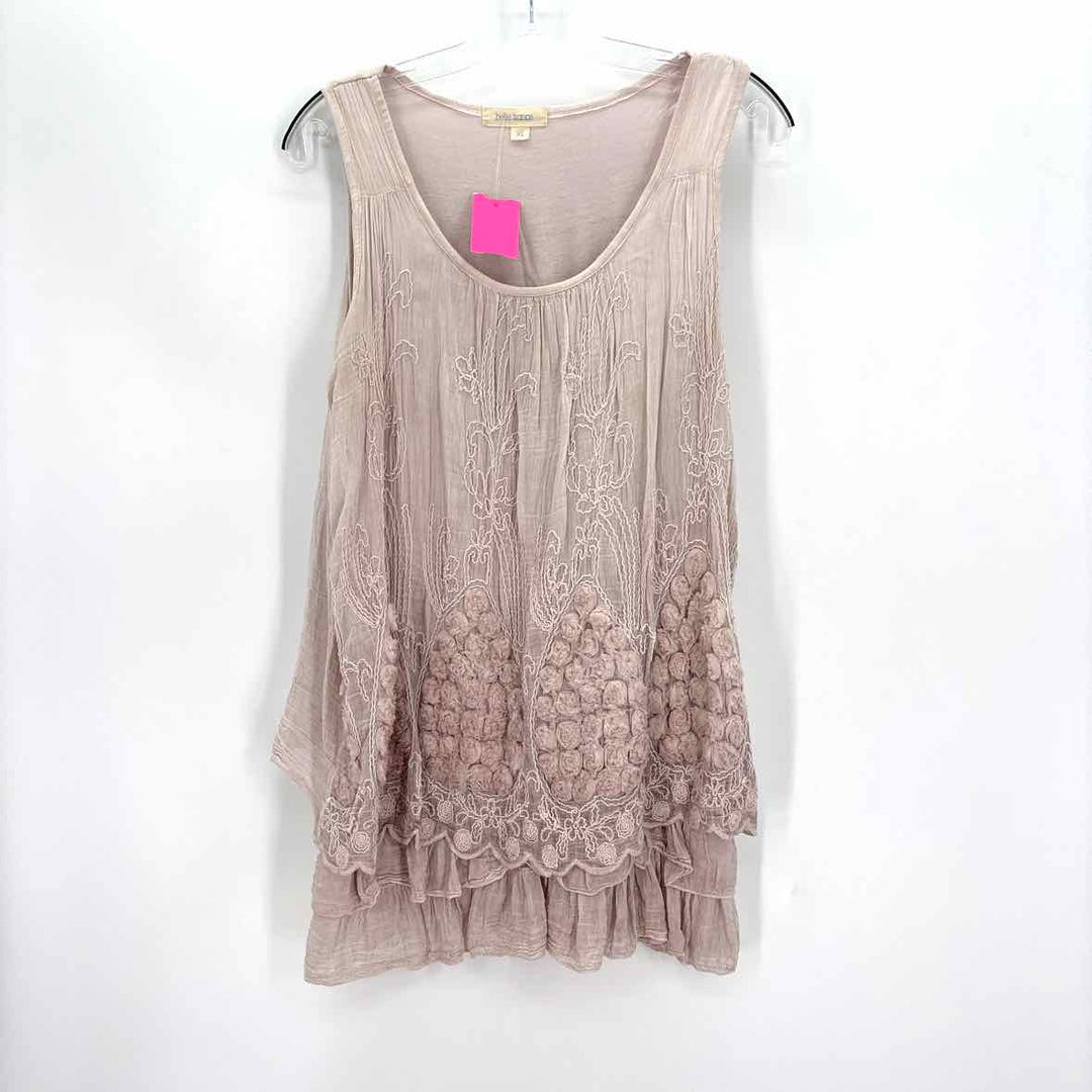 Size XL BELLE FRANCE Pink Shirt