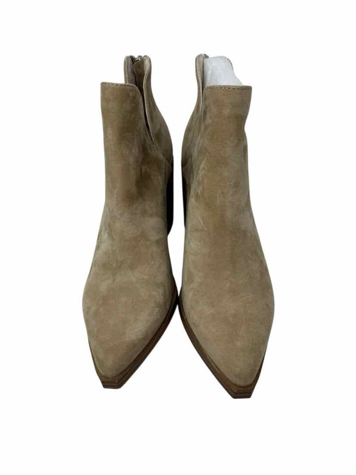 Shoe Size 7 Steve Madden Tan Suede Boots