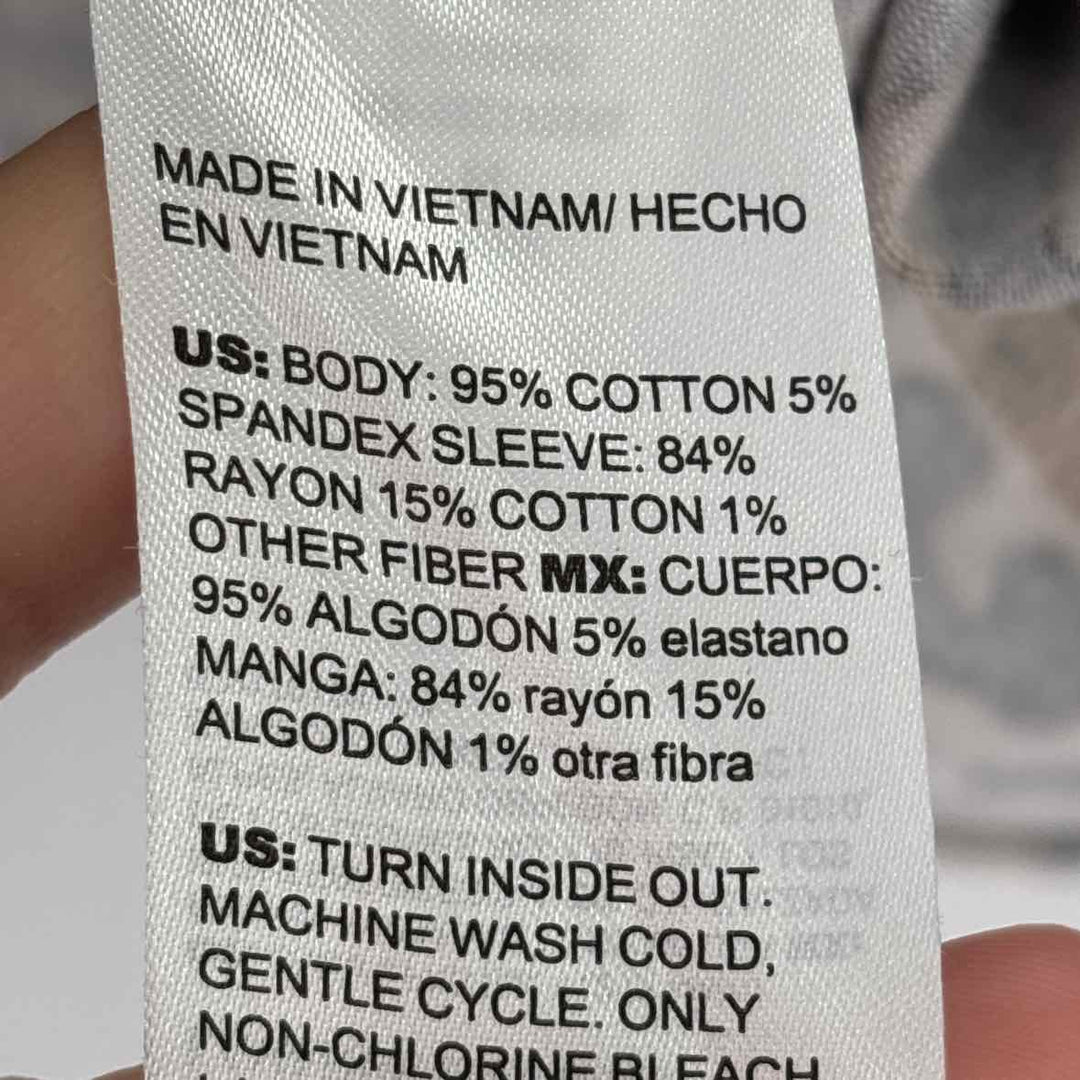 Size XL Chico's Multi-Color Shirt