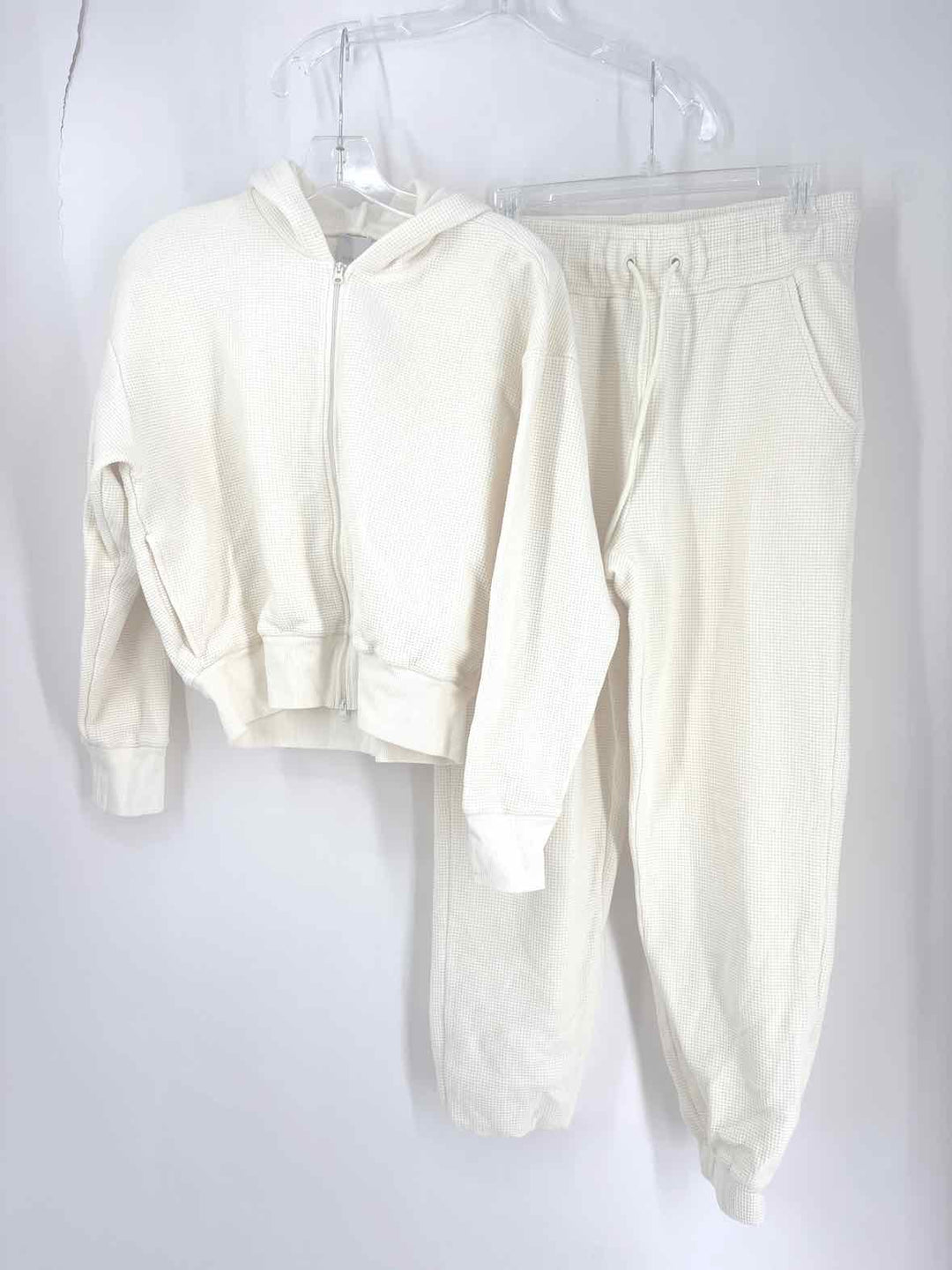 Size M Cream 2 PC Dress