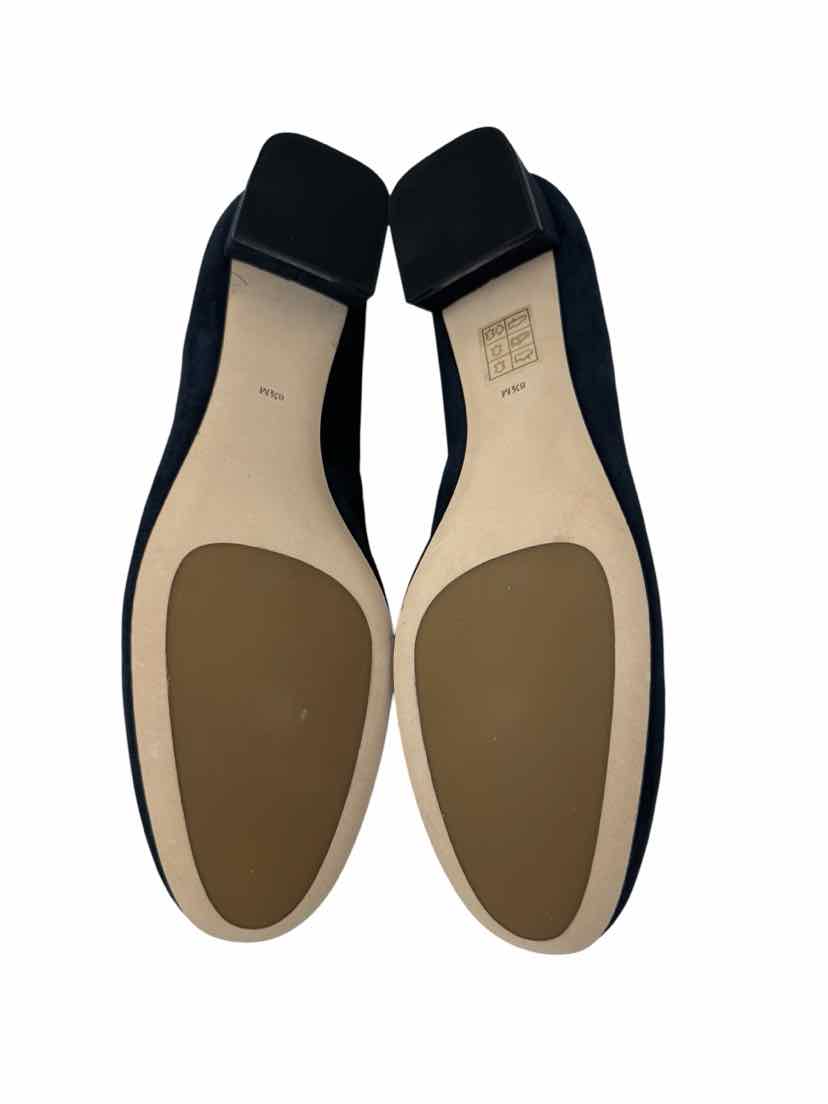 Shoe Size 8.5 Tory Burch Navy Suede Pumps