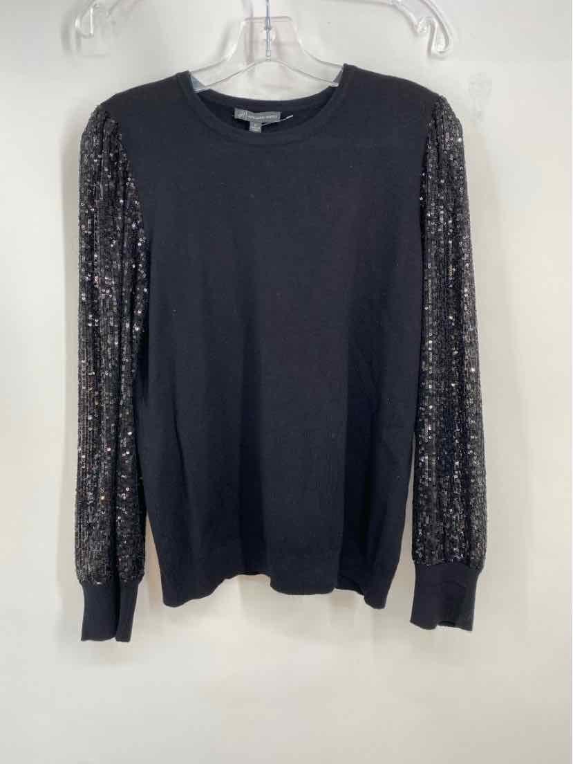 Size M Adrianna Papell Black Sweater