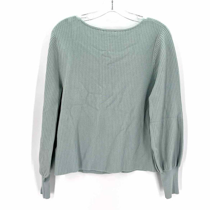 Size M Teal Shirt