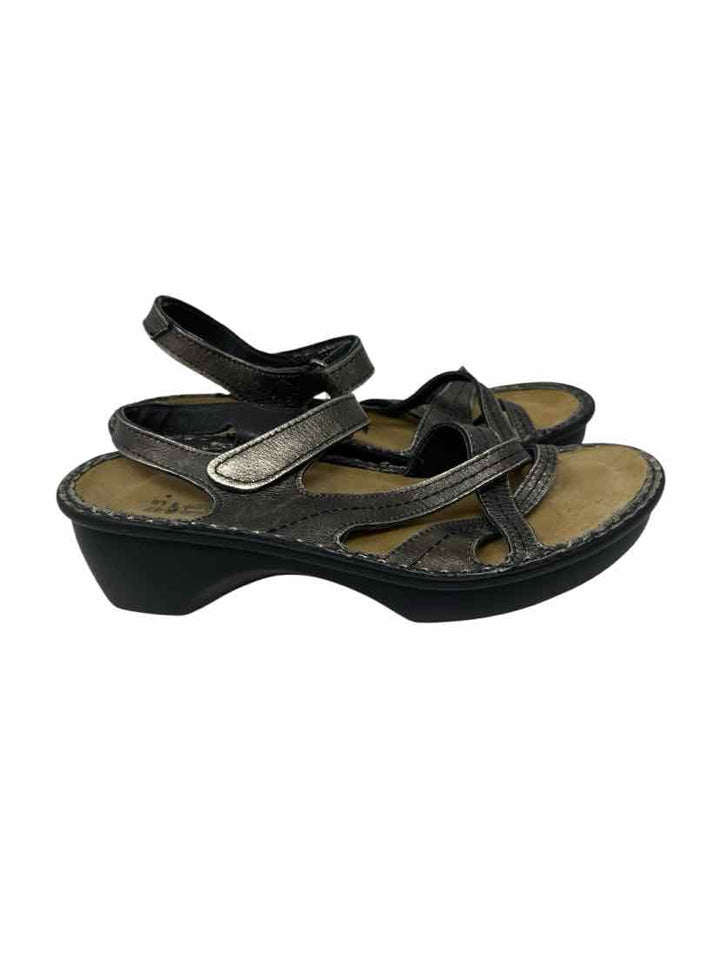 Shoe Size 37 NAOT Gold Sandals