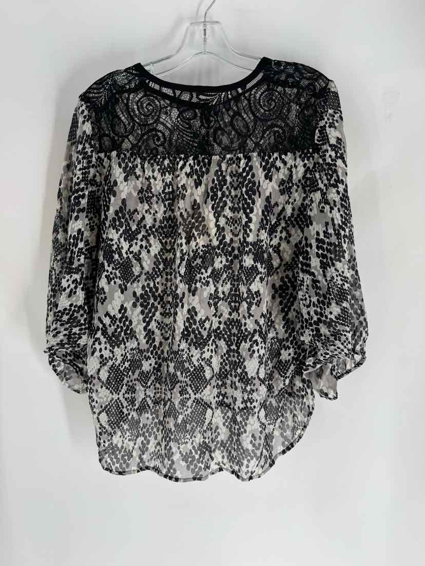 Size L TRINA TURK Black Print Skirt