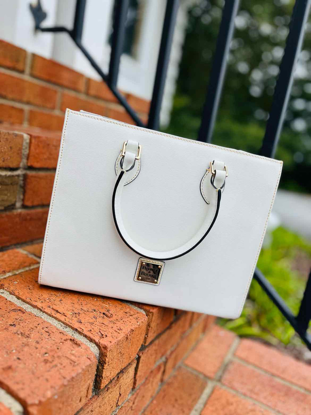 Dooney & Bourke Purse