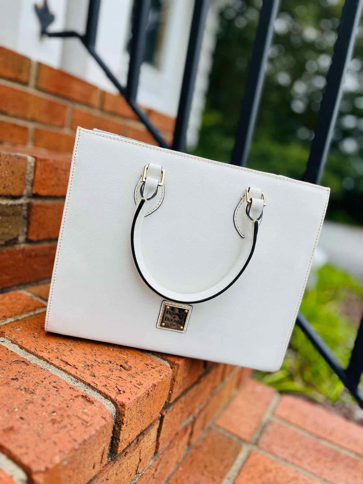 Dooney & Bourke Purse