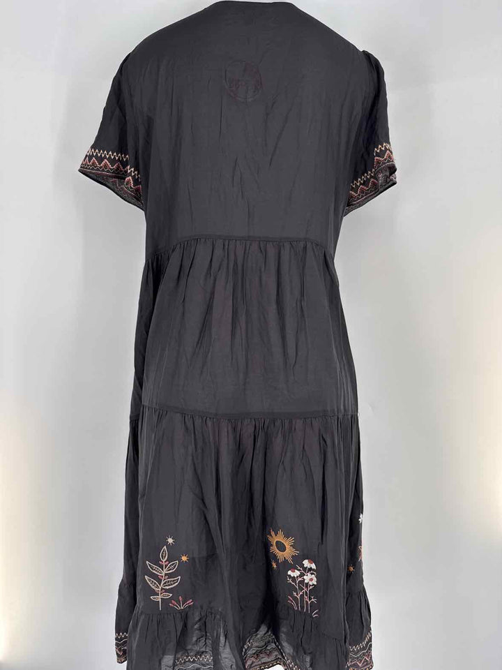 Size M Johnny Was Black Dress