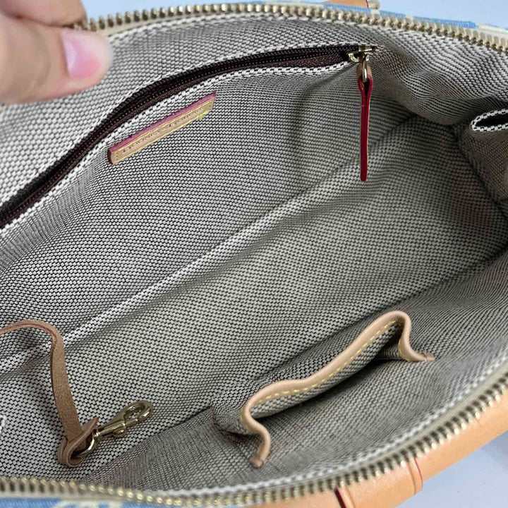 Dooney & Bourke Purse