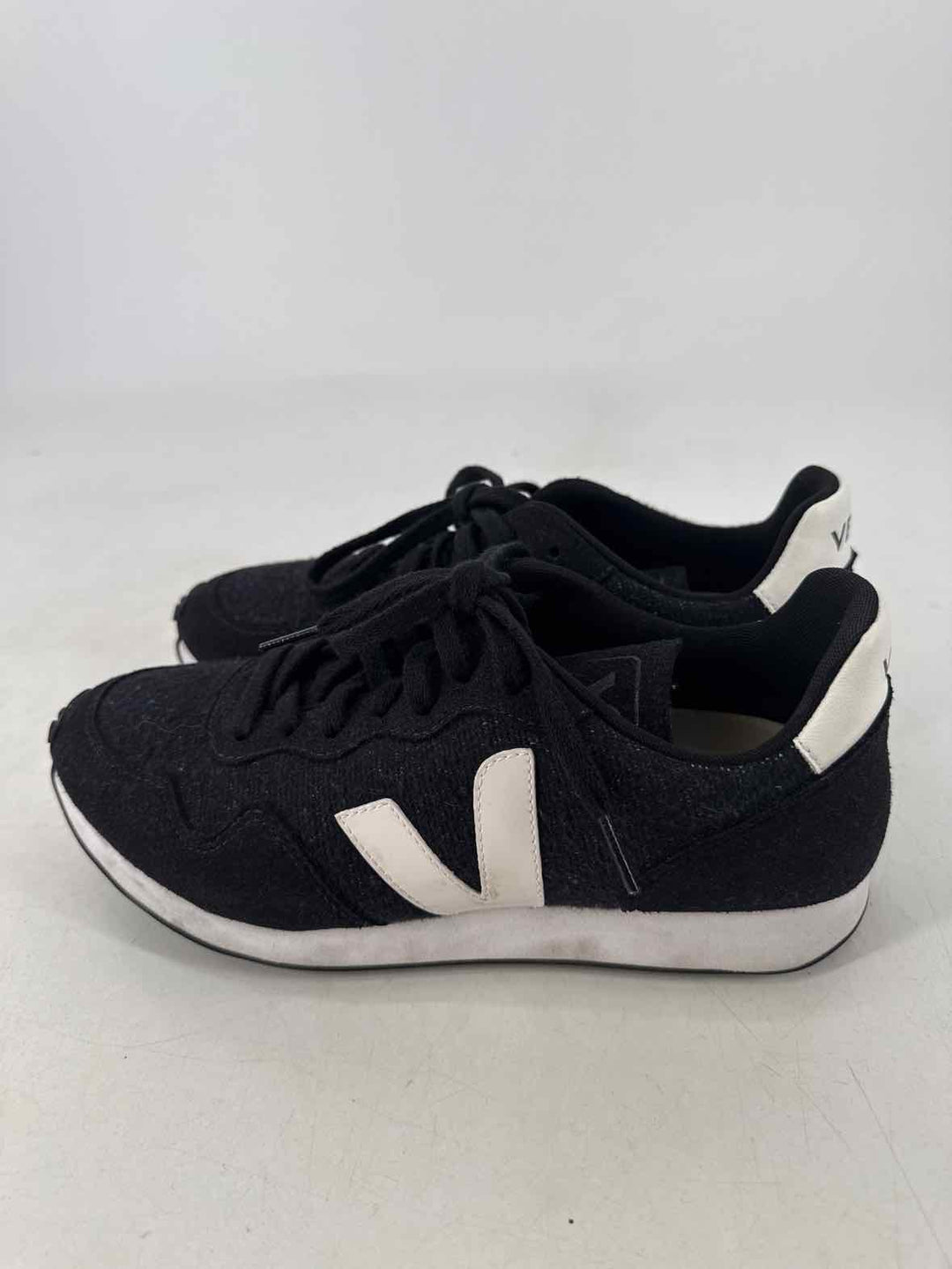 Shoe Size 9.5 VEJA Black Sneakers