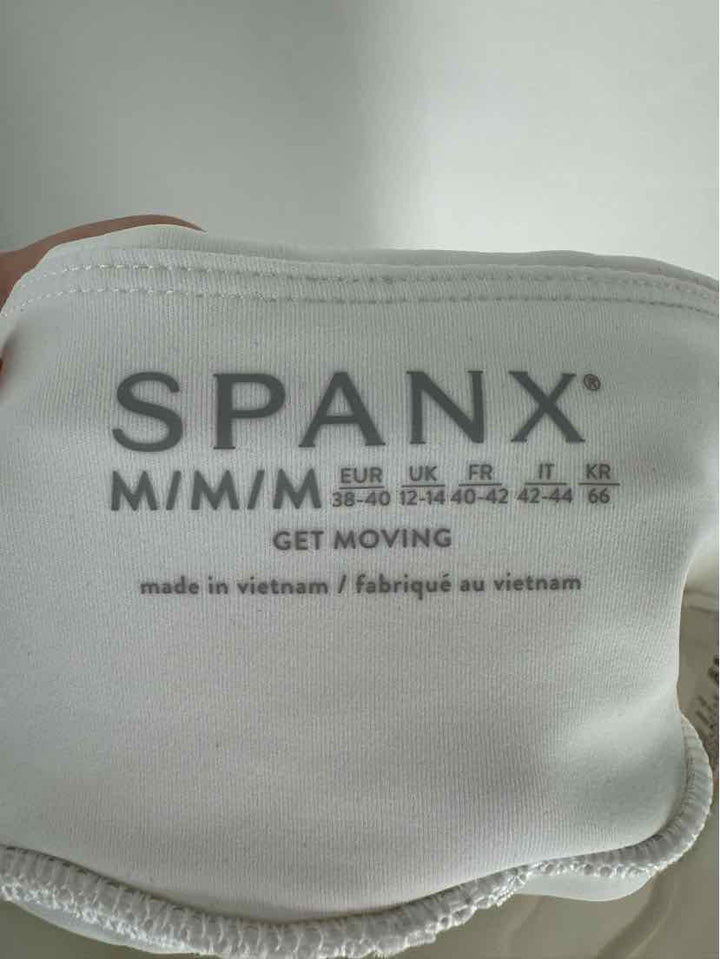 Size M SPANX White Skirt