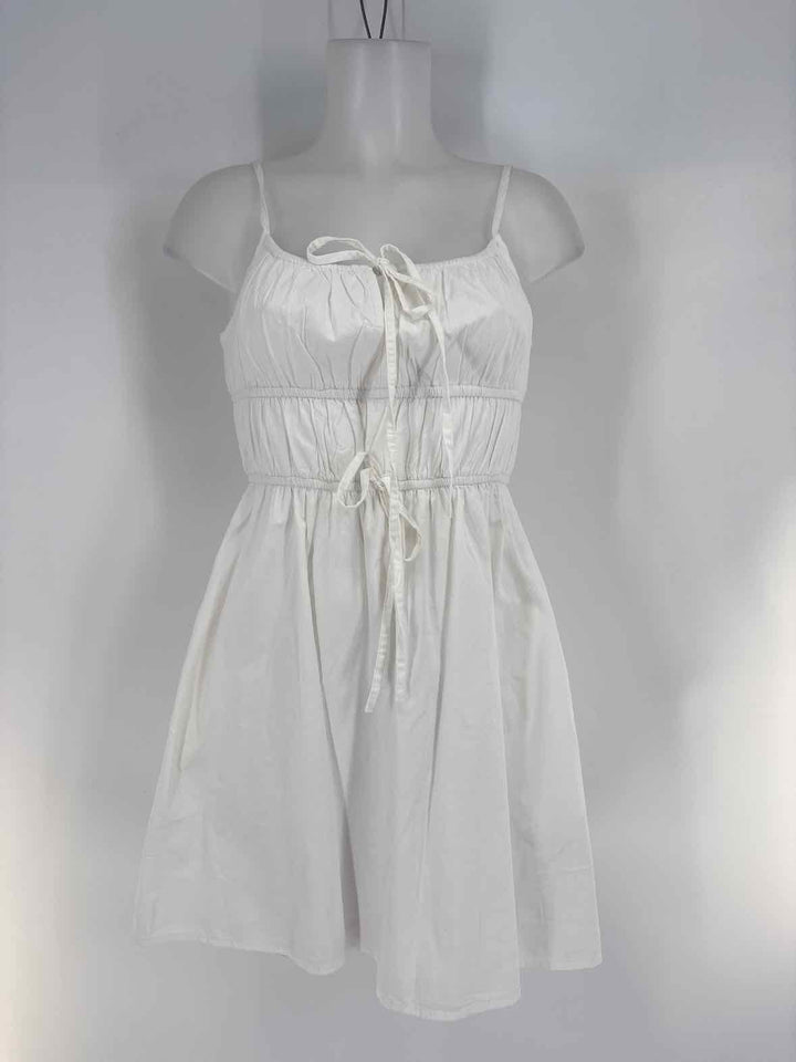 Size M White Dress
