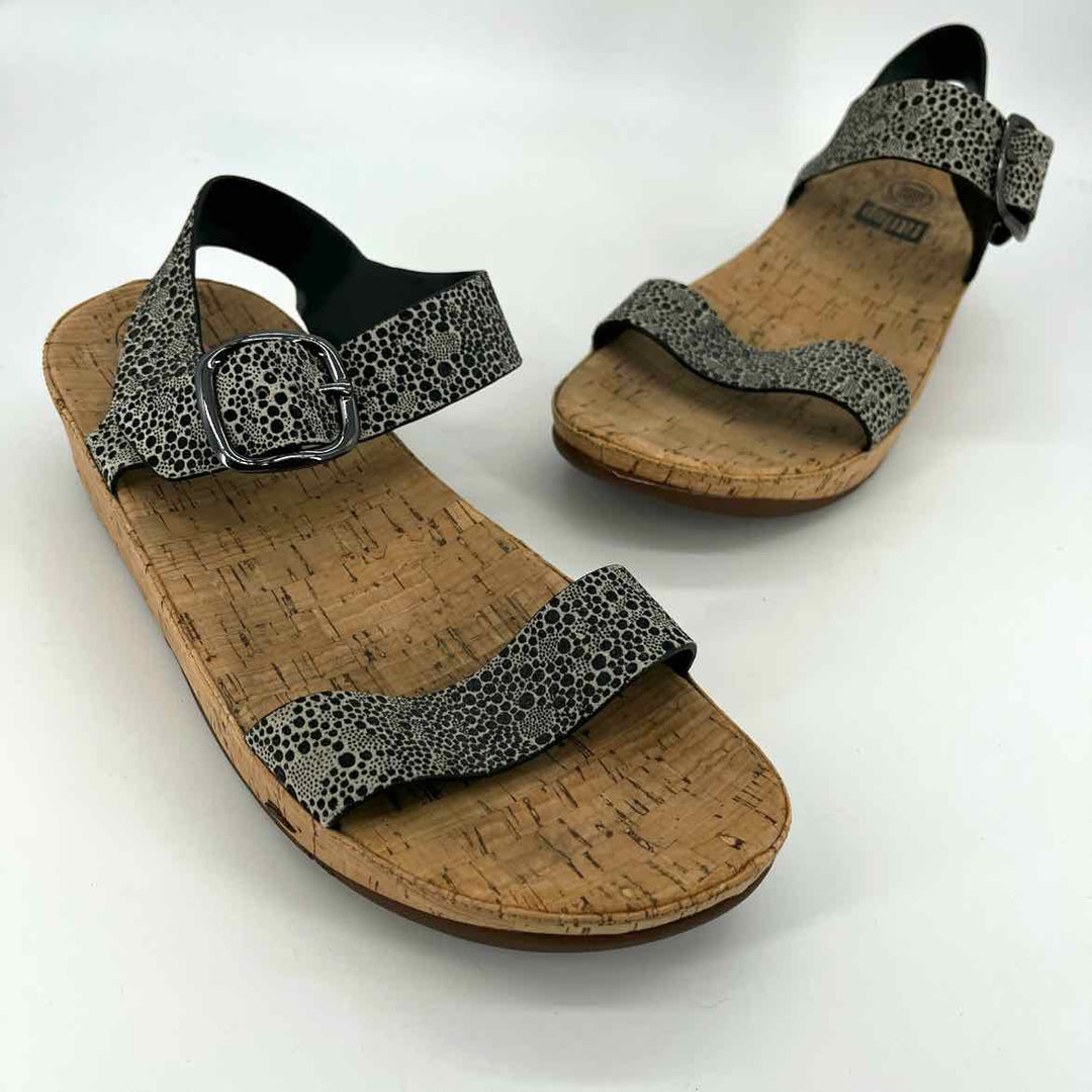 Shoe Size 9 FITFLOP Black Sandals