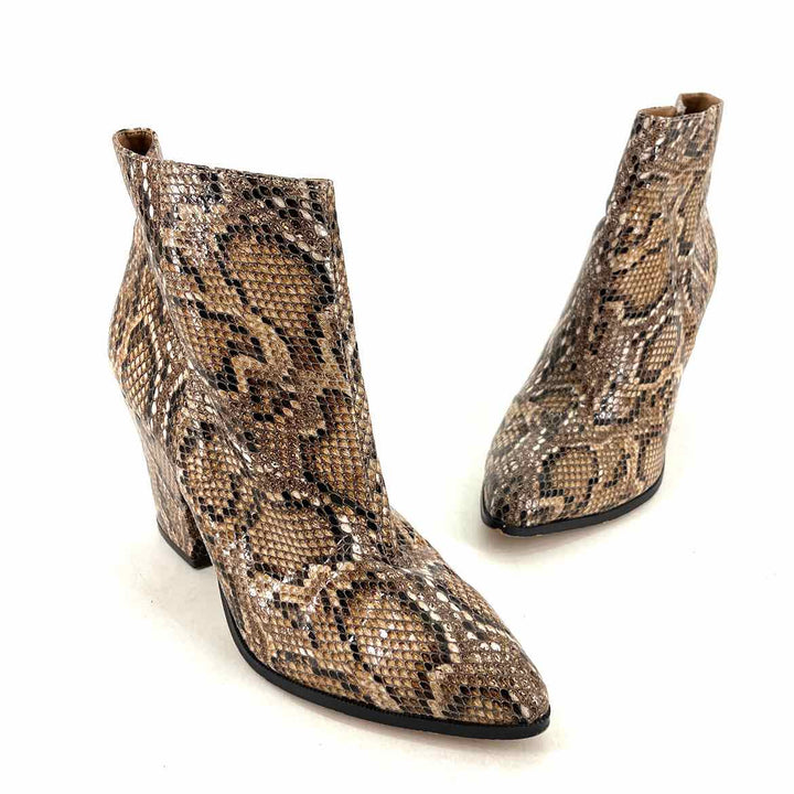 Shoe Size 9.5 Steve Madden Tan Leather Boots