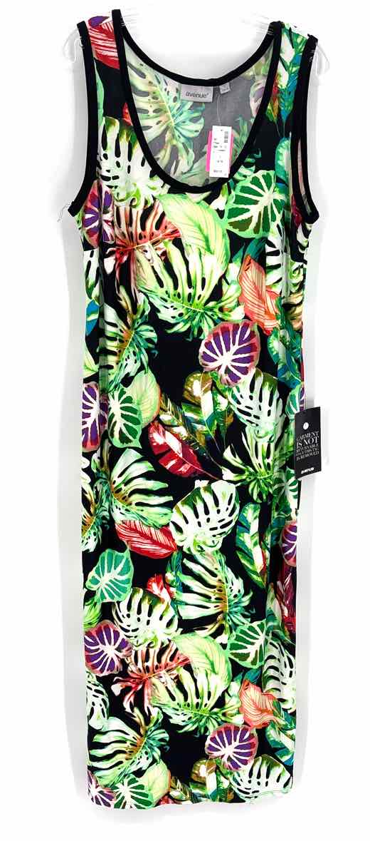 Size 14/16 AVENUE Multi-Color Dress