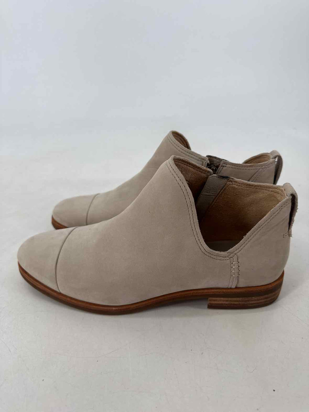 Shoe Size 8 TIMBERLAND Cream Boots
