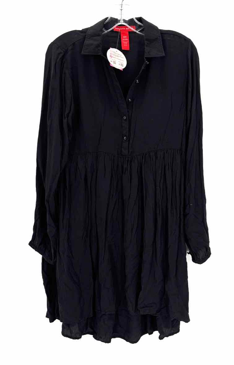 Size M SAKS FIFTH AVENUE Black Dress