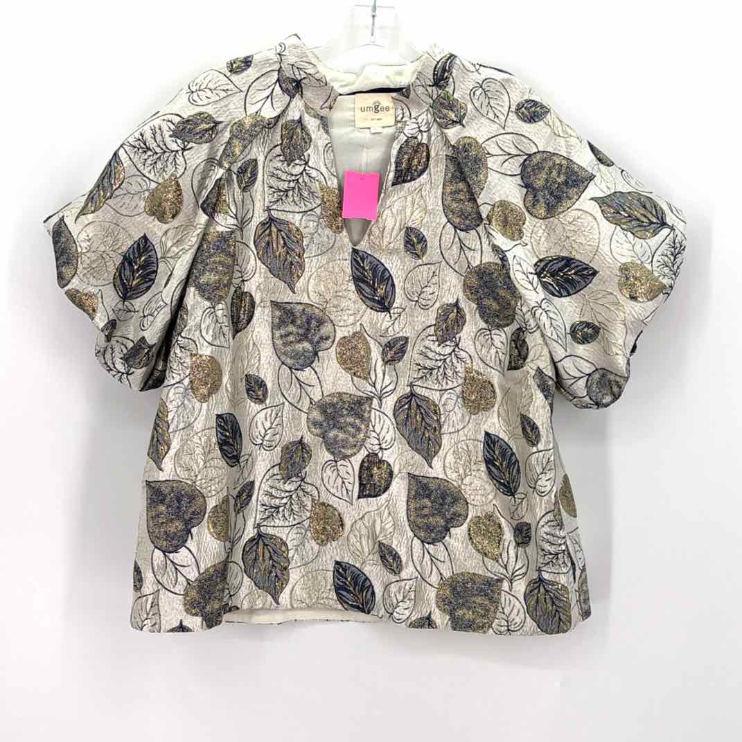 Size L Umgee Multi-Color Shirt