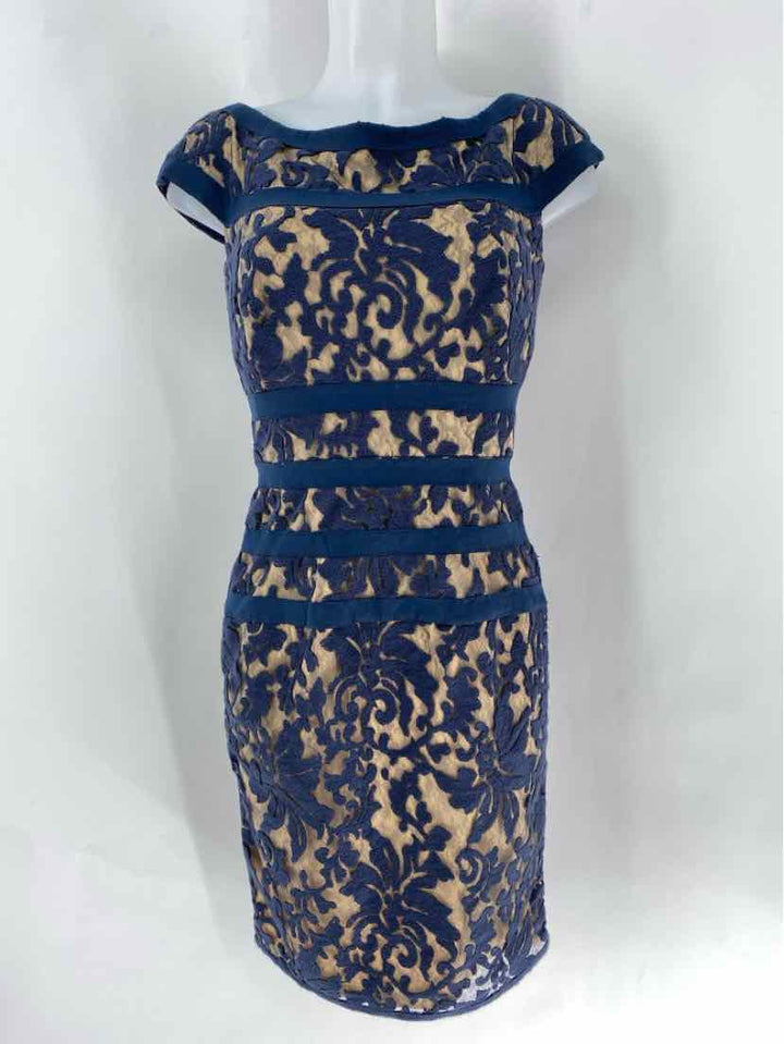 Size 4 TADASHI SHOJI Navy Lace Dress
