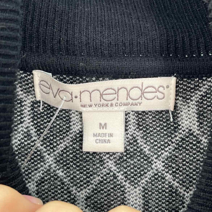 Size M EVA MENDES Black Knit Dress
