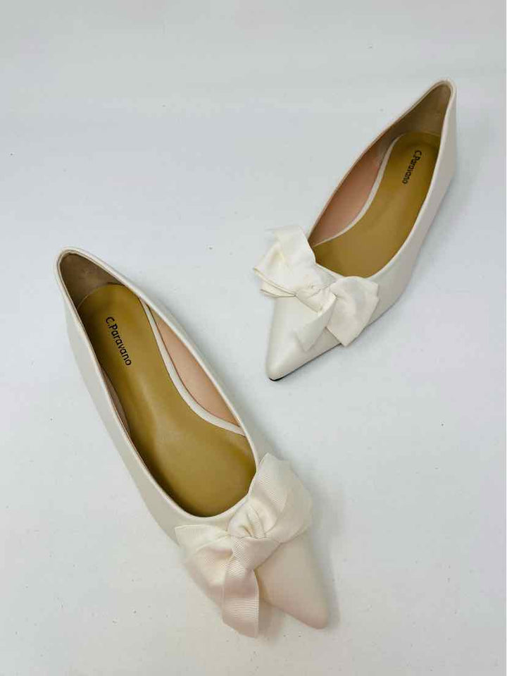 Shoe Size 38 Ivory Flats