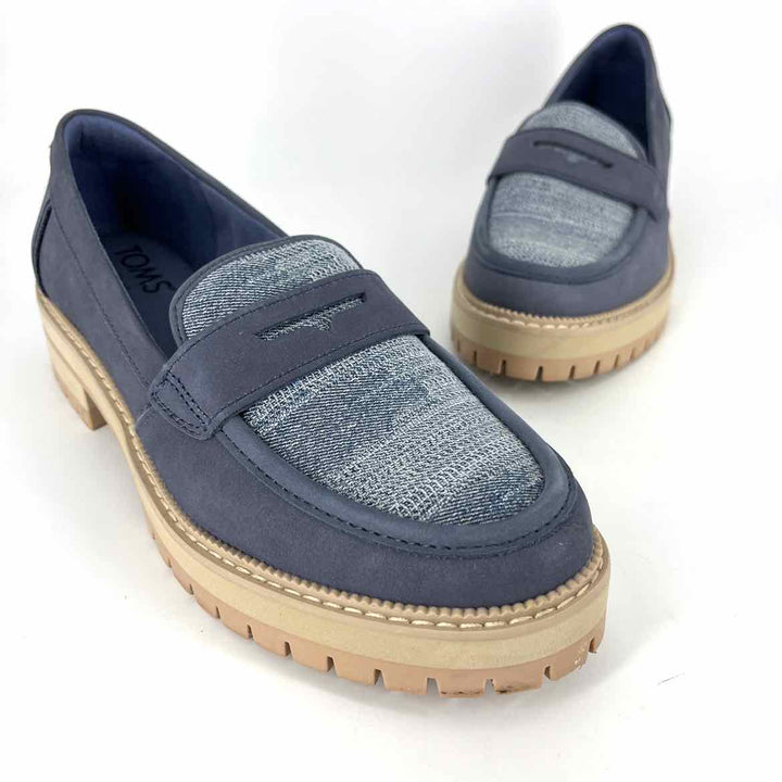 Shoe Size 8 Toms Blue Knit Leather Loafers