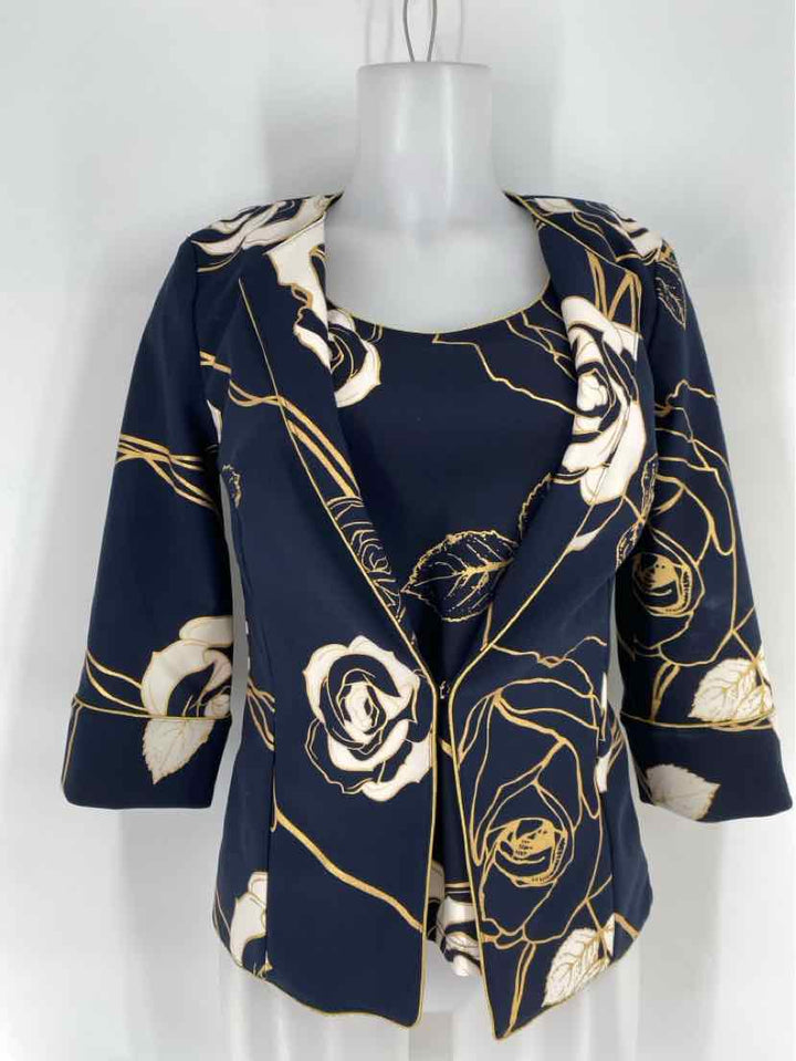 Size 6 JOSEPH RIBKOFF Navy Print Jacket