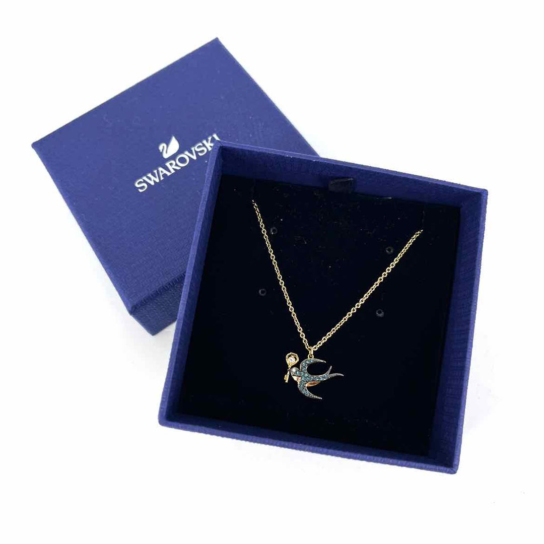 SWARVOSKI Necklace