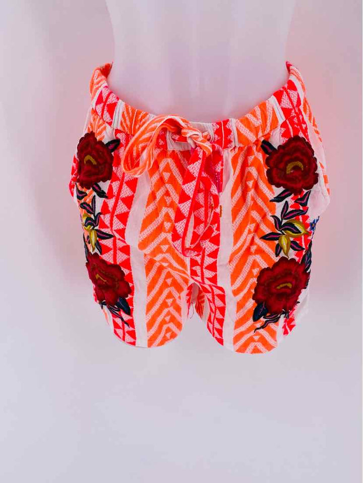 Size M FARM RIO Peach Shorts