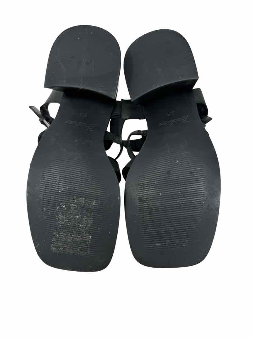 Shoe Size 8.5 Black Sandals
