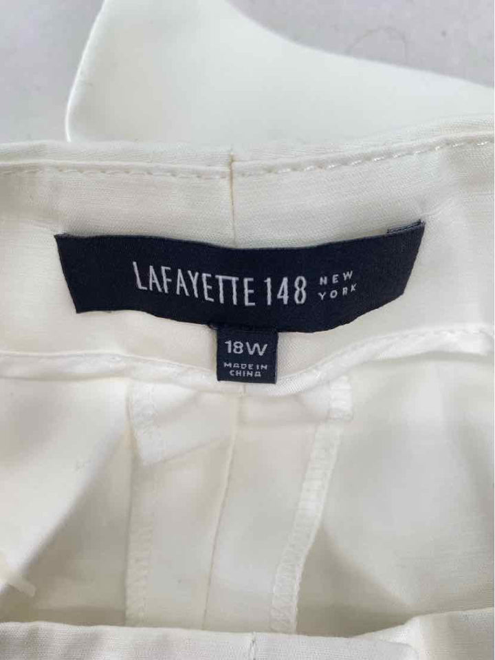 Size 18 LAFAYETTE White Capri