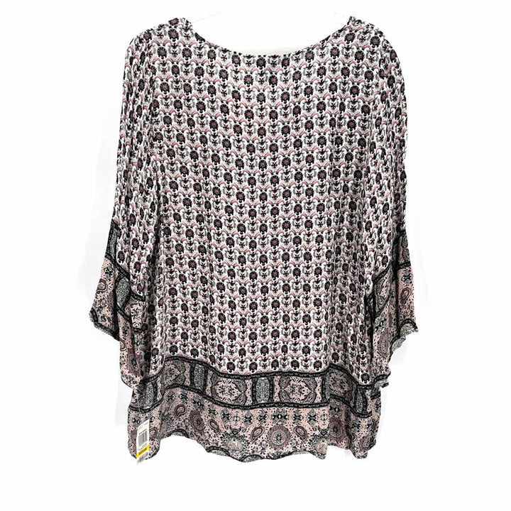 Size M Style & Co Multi-Color Knit Shirt