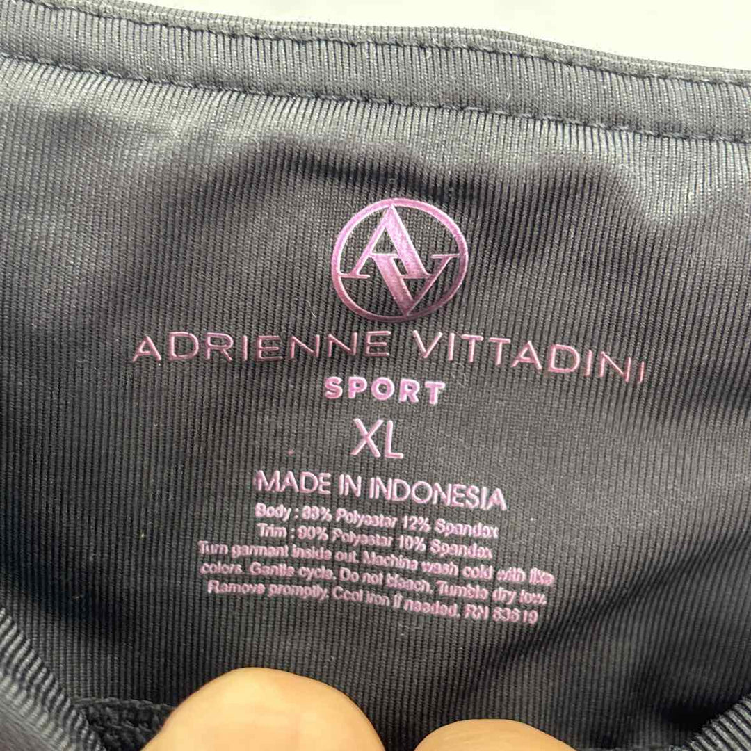 Size XL ADRIENNE VITTADINI Black Knit Leggings