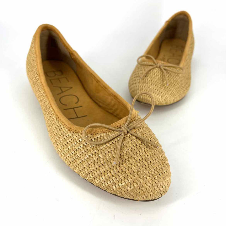 Shoe Size 8.5 MATISSE Tan Flats