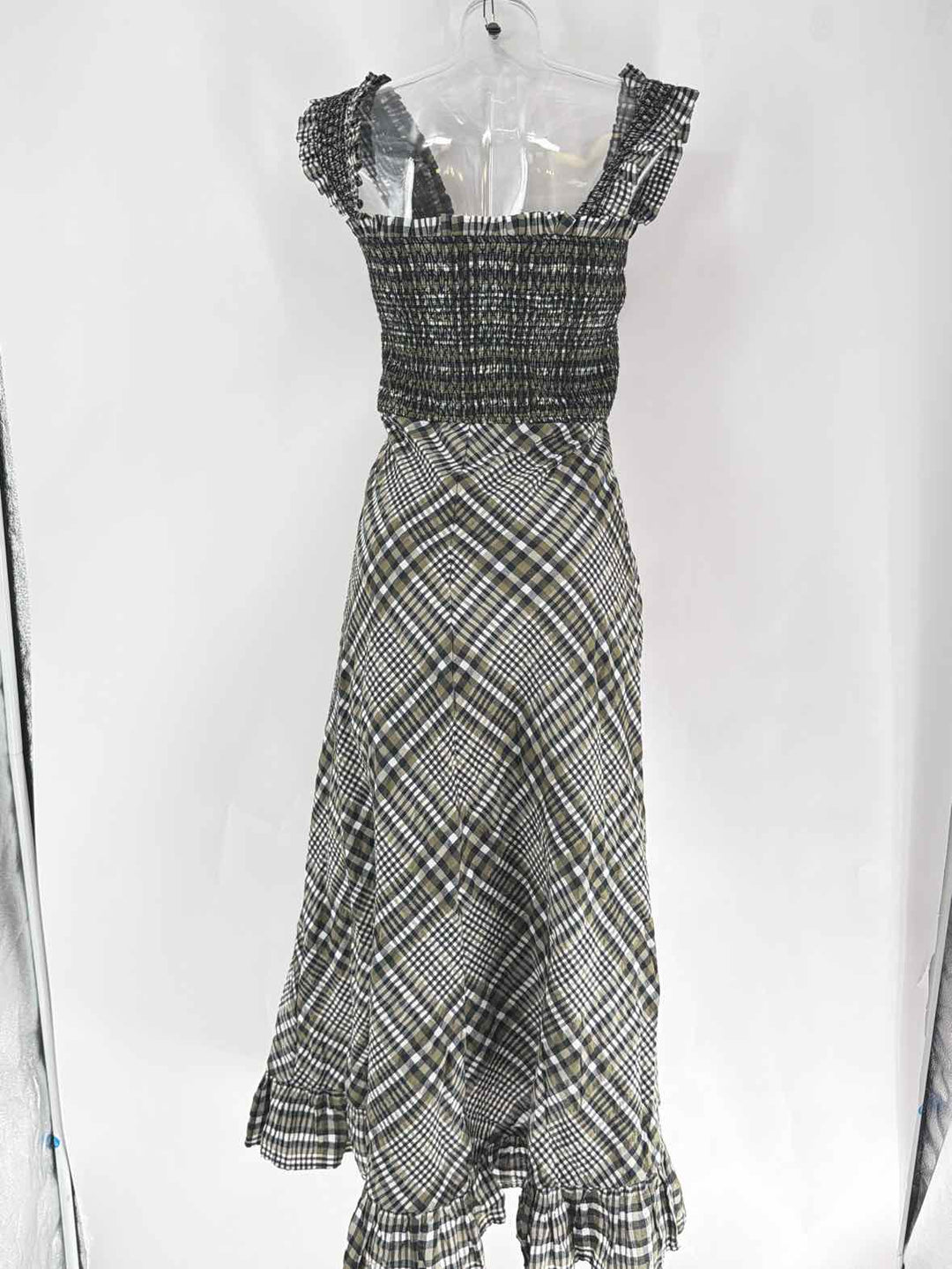 Size M Gianni Bini Green Dress