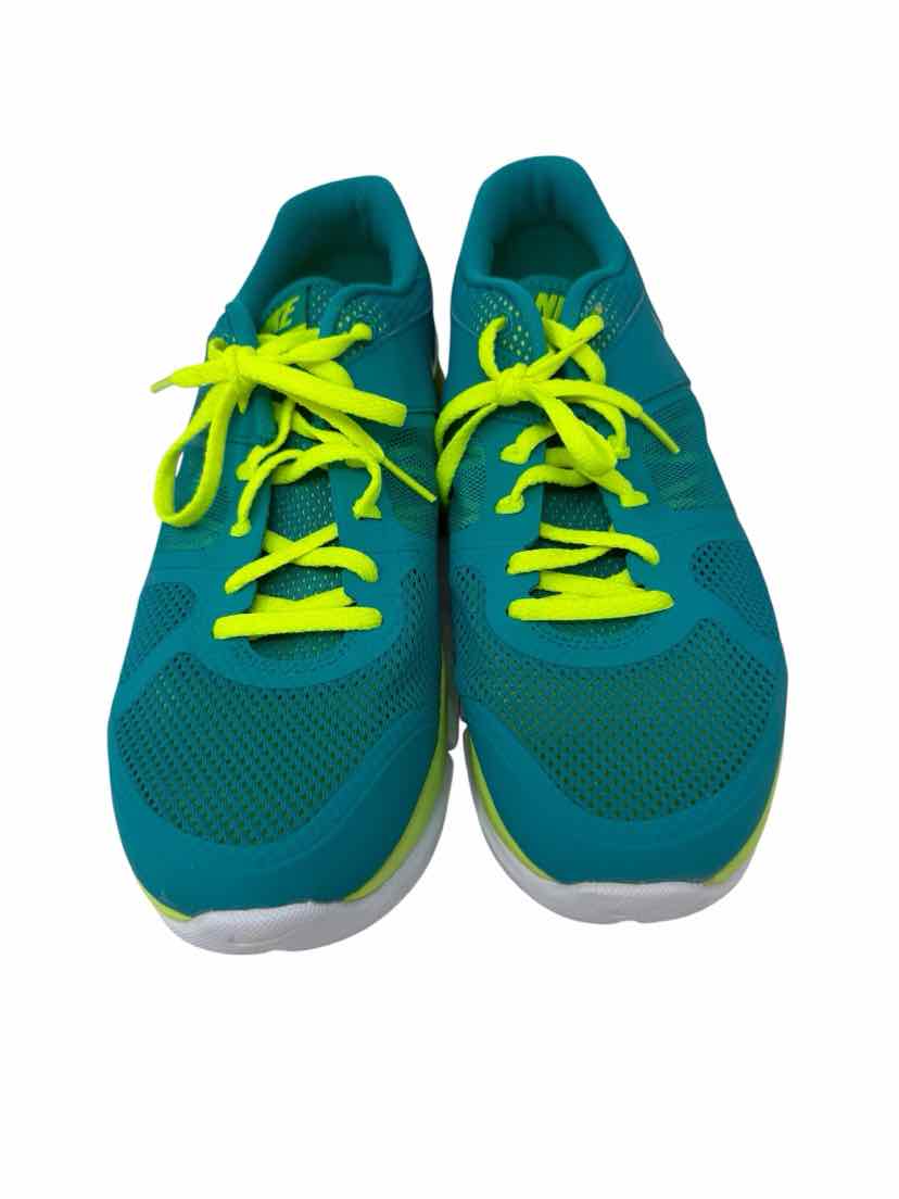 Shoe Size 9.5 Nike Teal Sneakers