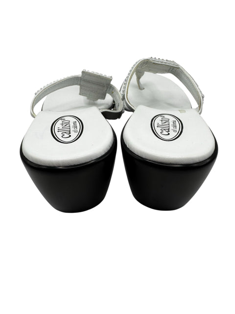 Shoe Size 9.5 White Sandals
