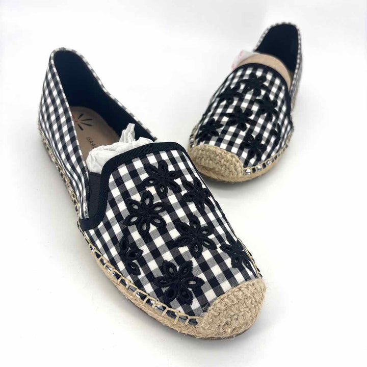Shoe Size 9 ISAAC MIZRAHI Black Flats