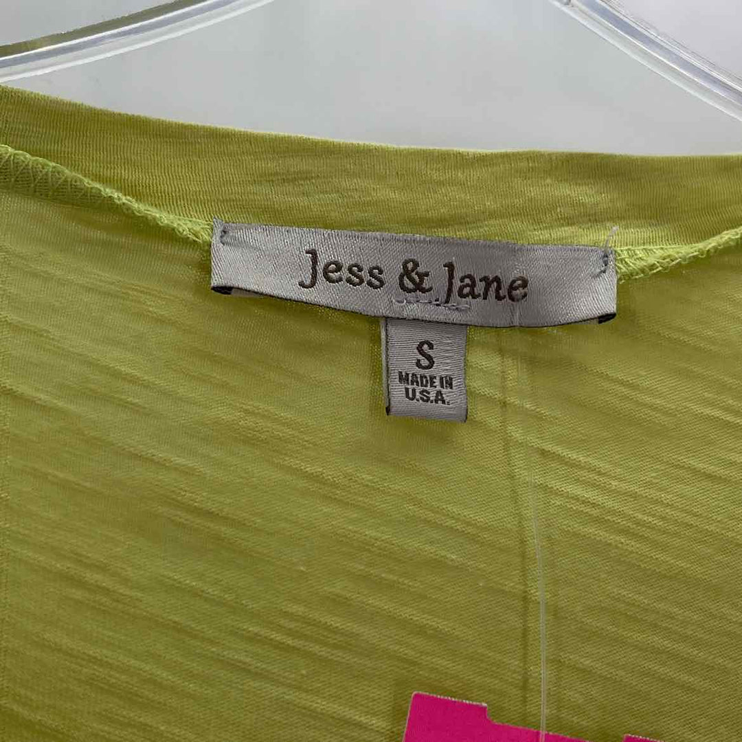 Size S JESS & JANE Green Shirt