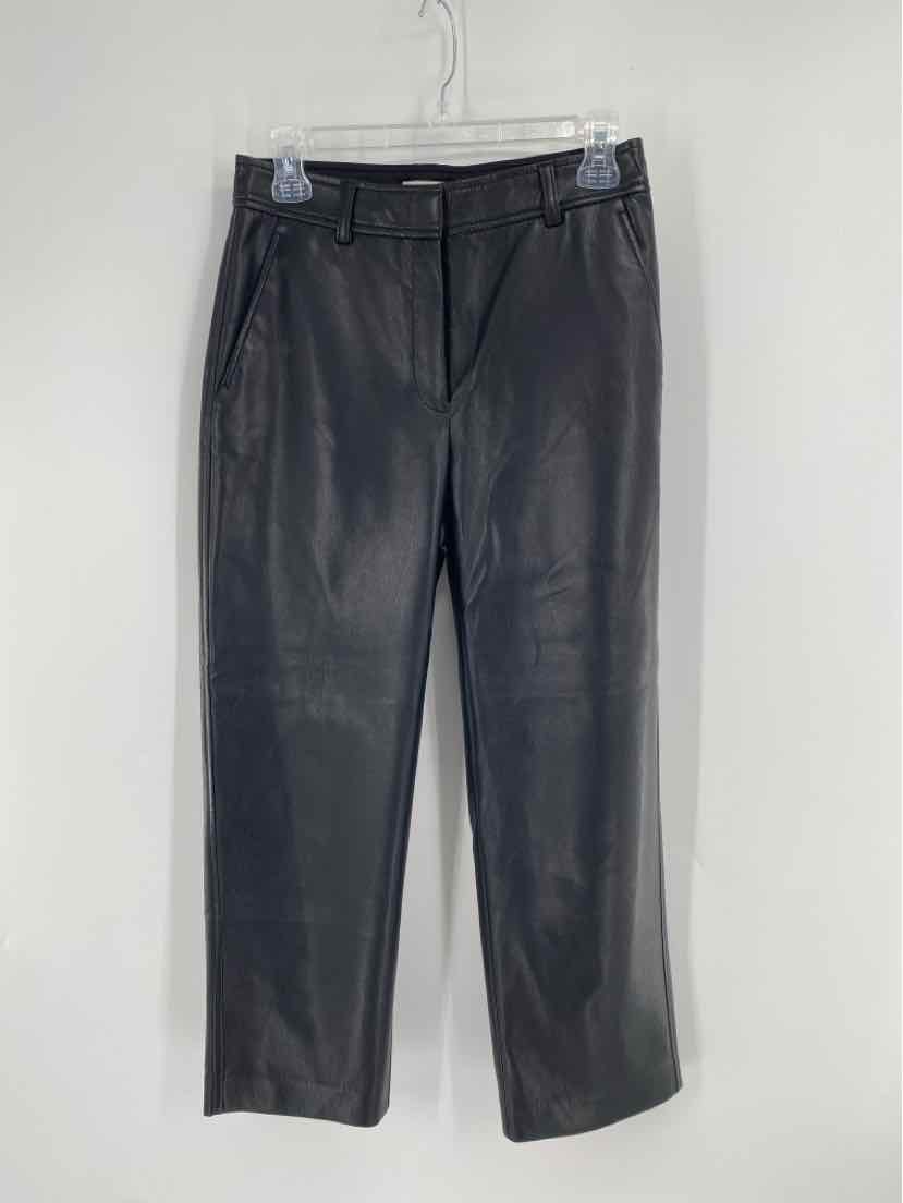 Size 6 BABATON Black Capri