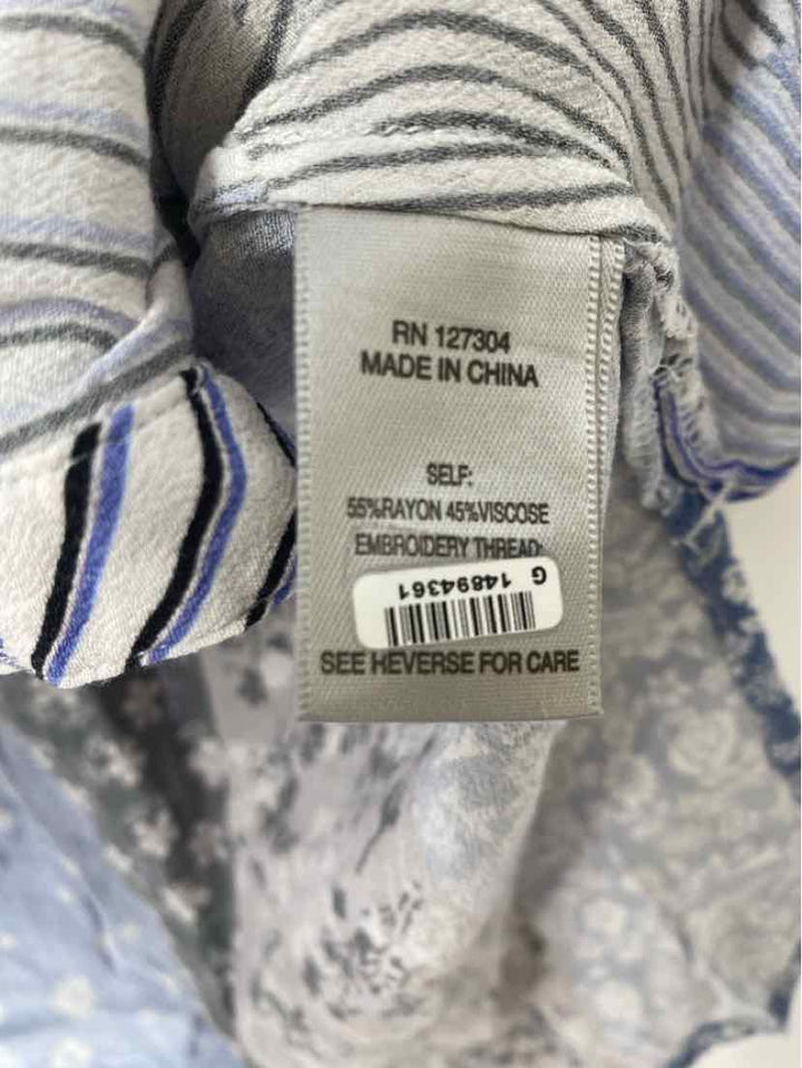 Size XL JOHN MARK Blue Shirt