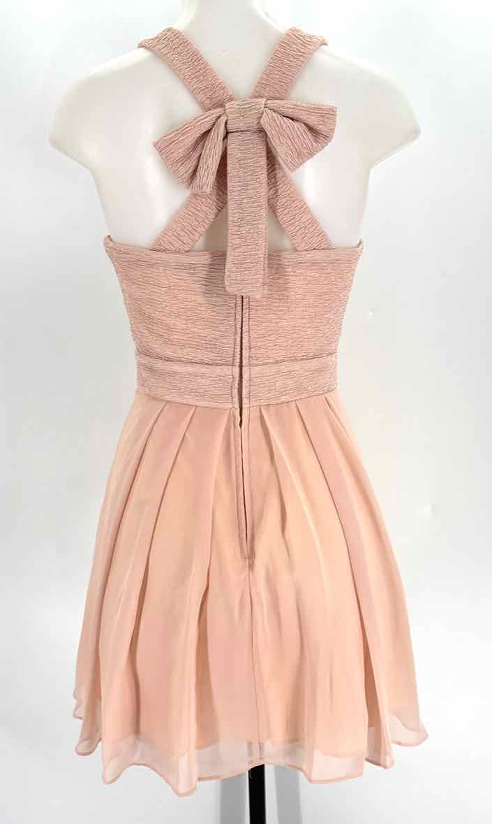 Size 7 Peach Dress