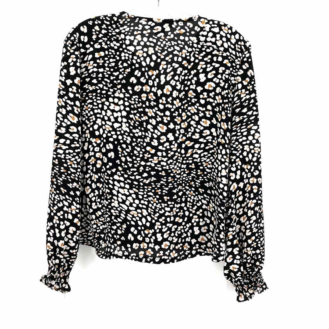 Size M Sanctuary Black Shirt