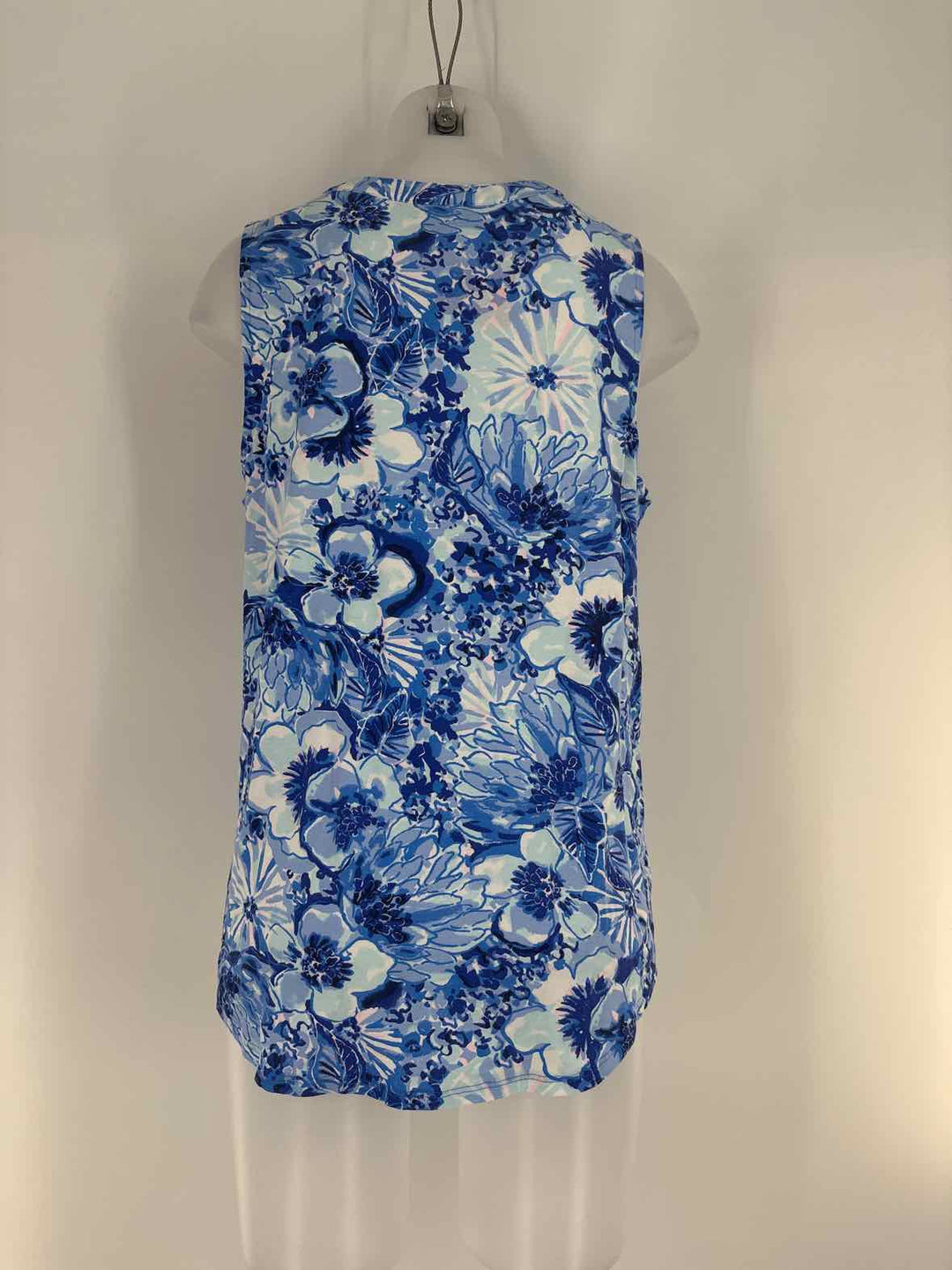 Size L Lilly Pulitzer Blue Print Shirt