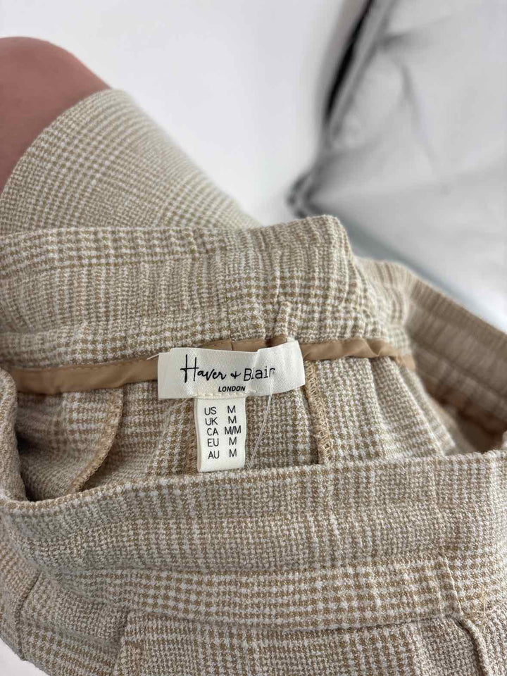 Size M Tan Pants