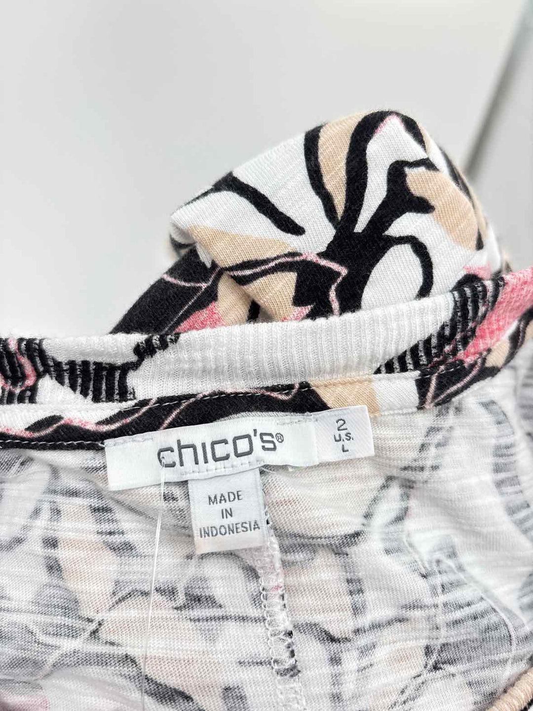 Size L Chico's Multi-Color Shirt