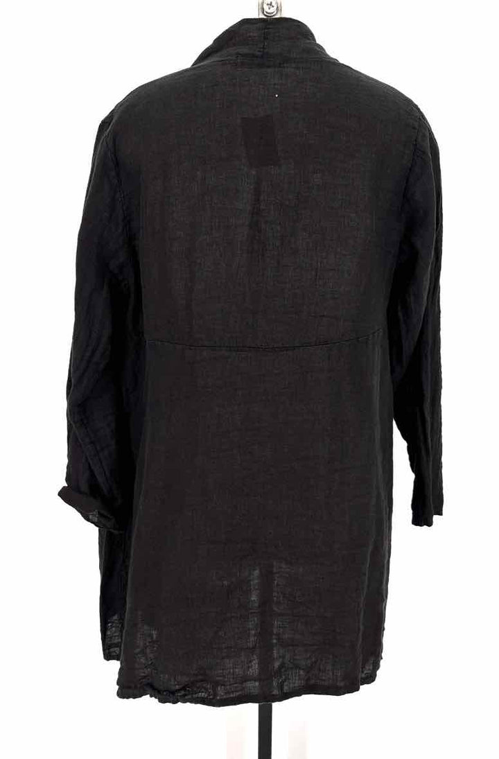 Size M Black Shirt