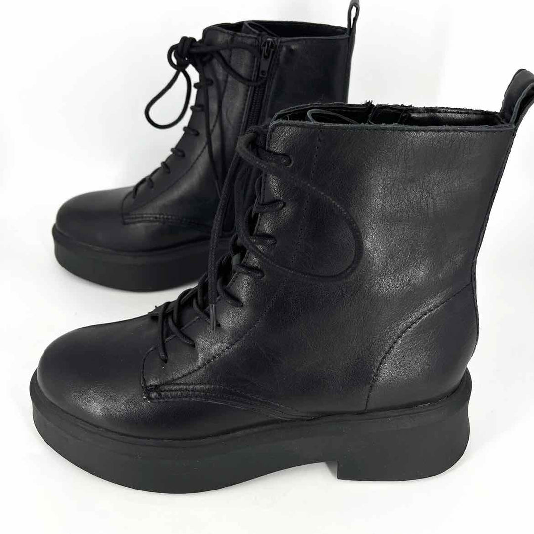 Shoe Size 9.5 Steve Madden Black Leather Boots