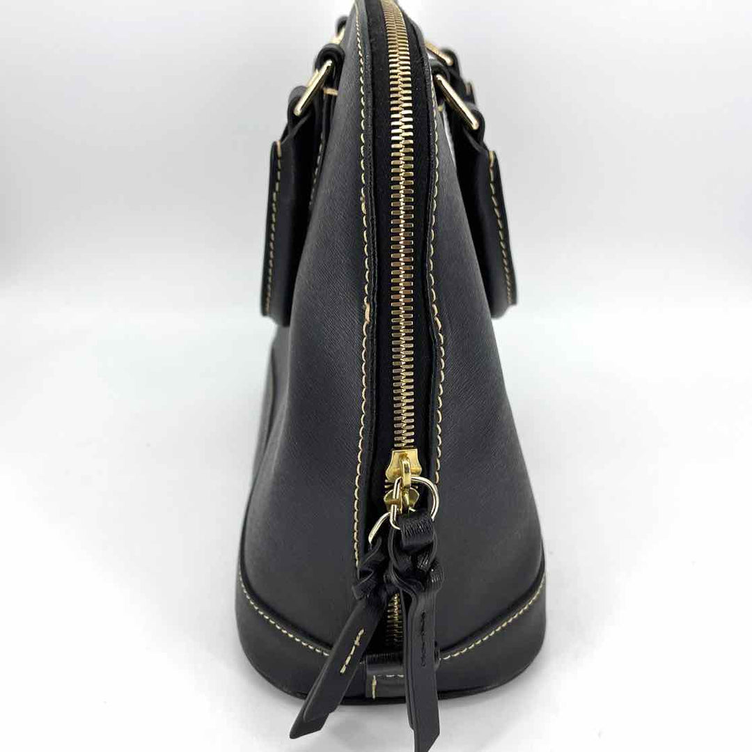 Dooney & Bourke Purse