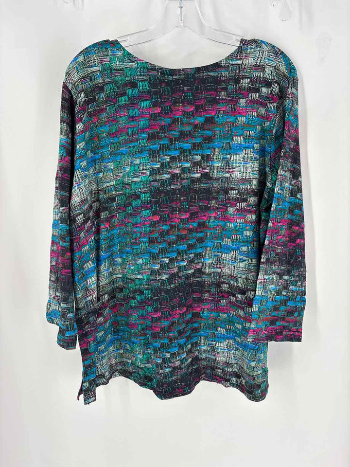 Size XL Green Shirt